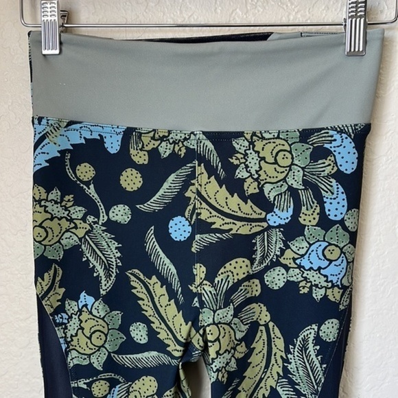 Free people movement vida floral mesh leggings - Picture 4 of 9